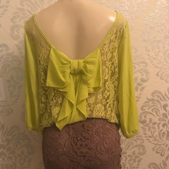 Blouse - Picture 2 of 2